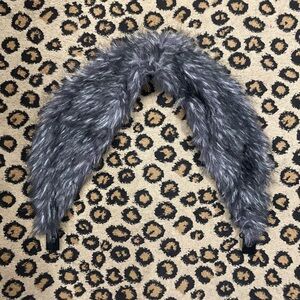 Fur collar